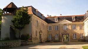 Domaine de la goutelas marcoux 42130 mariage chateau loire 42 dj visite sono sonorisation